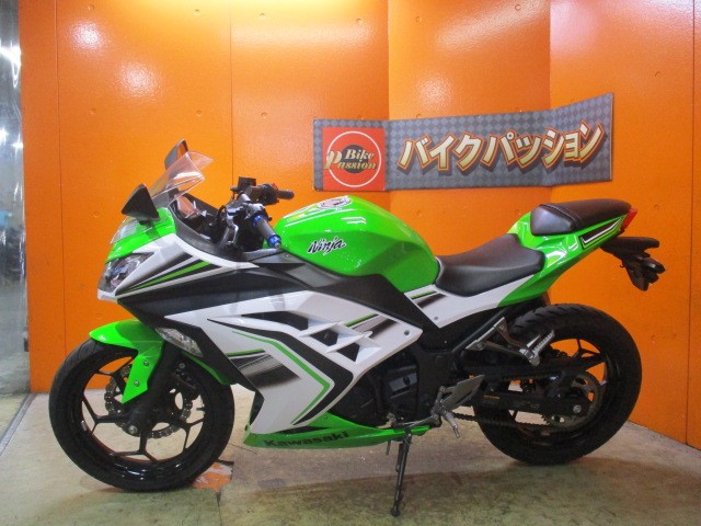 反対側もこの通り状態グッド！専門店でもディーラーでもない量販店の当社だからこそできるこの価格設定！！